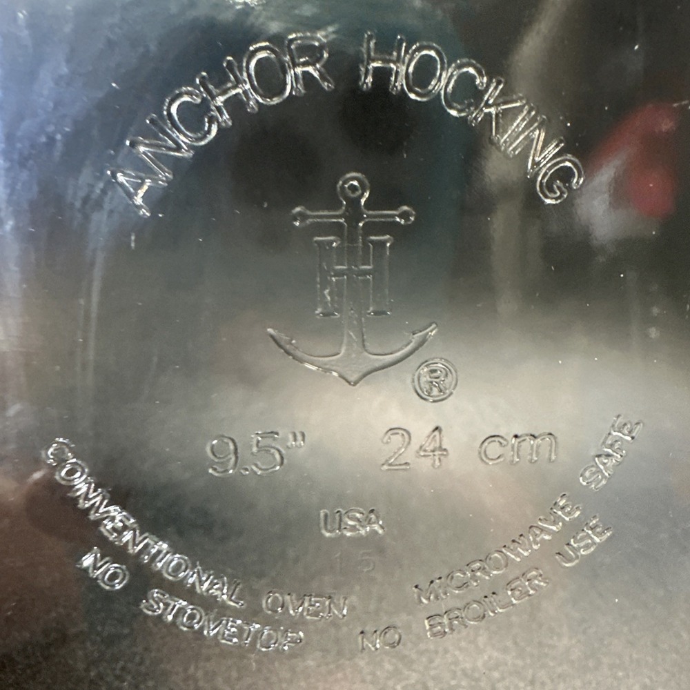 Anchor Hocking Oven Basics 9.5 Inch Deep Pie Glass Baking Dish Fluted Clear - Picture 2 of 5